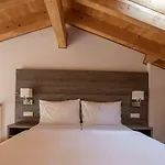 Sun & Soul Panorama Pop-Up Hotel Отель Занен